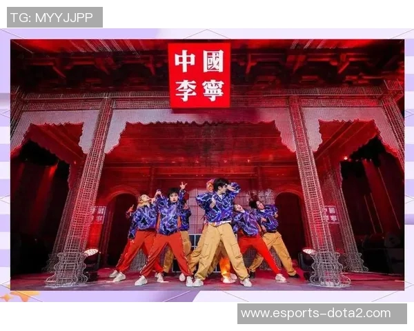 李宁携手中国足球明星共筑未来 打造足球文化新风潮 李宁携手中国足球明星共筑未来 打造足球文化新风潮